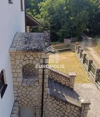 4-etažna kuća | 4zida