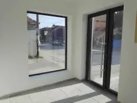 Lokal | 4zida