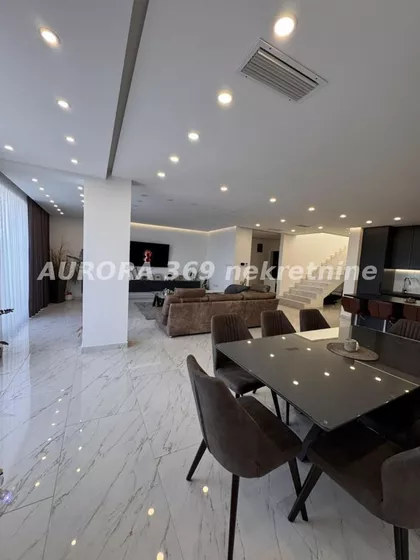 Tatarsko Brdo | 4zida.rs