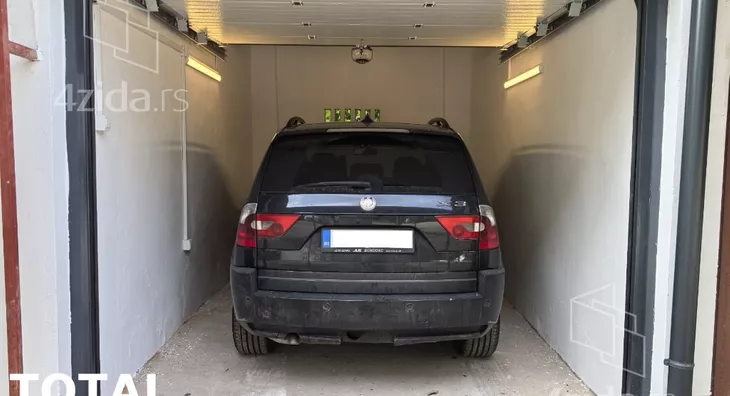 Garaža | 4zida