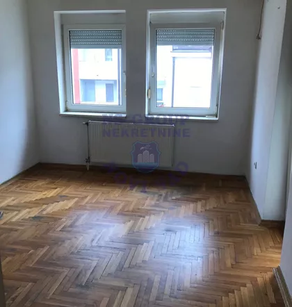 Cara Dušana | 4zida.rs