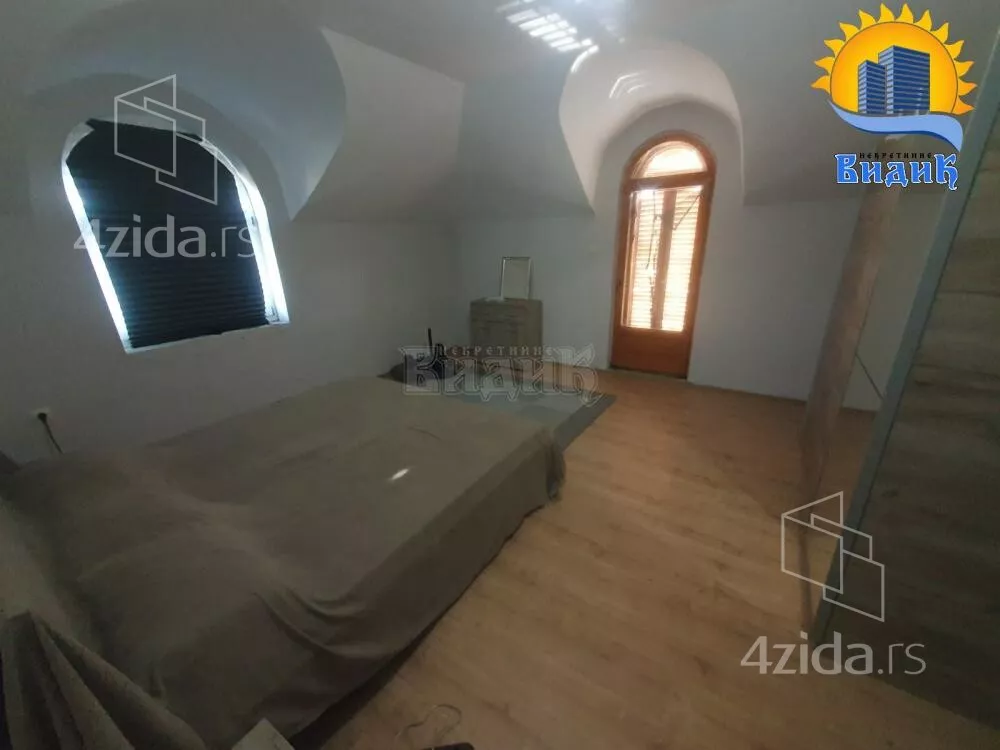 4-etažna kuća | 4zida