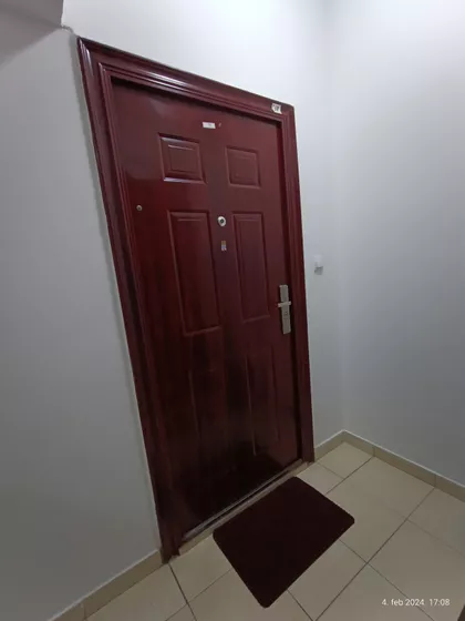 Sedamnaestog Oktobra 13g | 4zida.rs