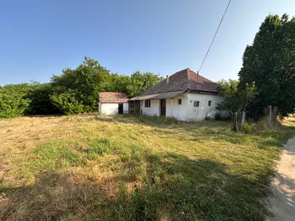 Grožđa 94C | 4zida.rs