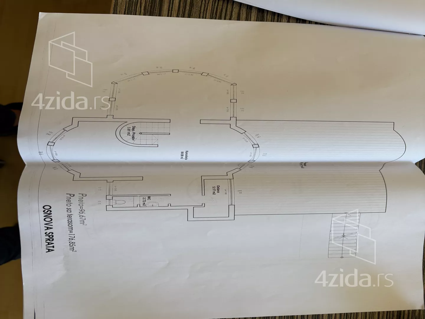 Poslovni prostor | 4zida
