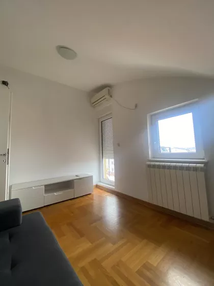 Tikveška | 4zida.rs