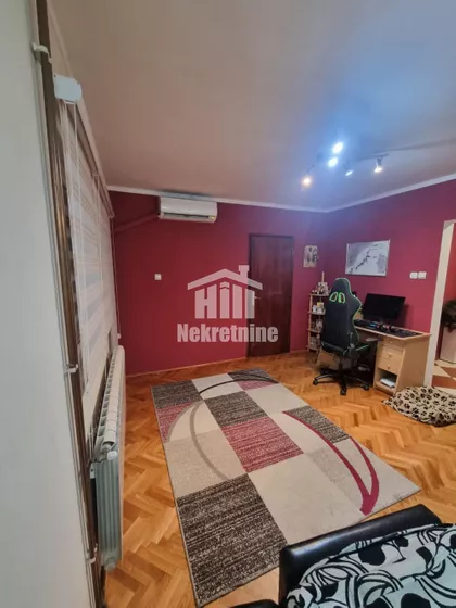 Bertranda Rasela | 4zida.rs