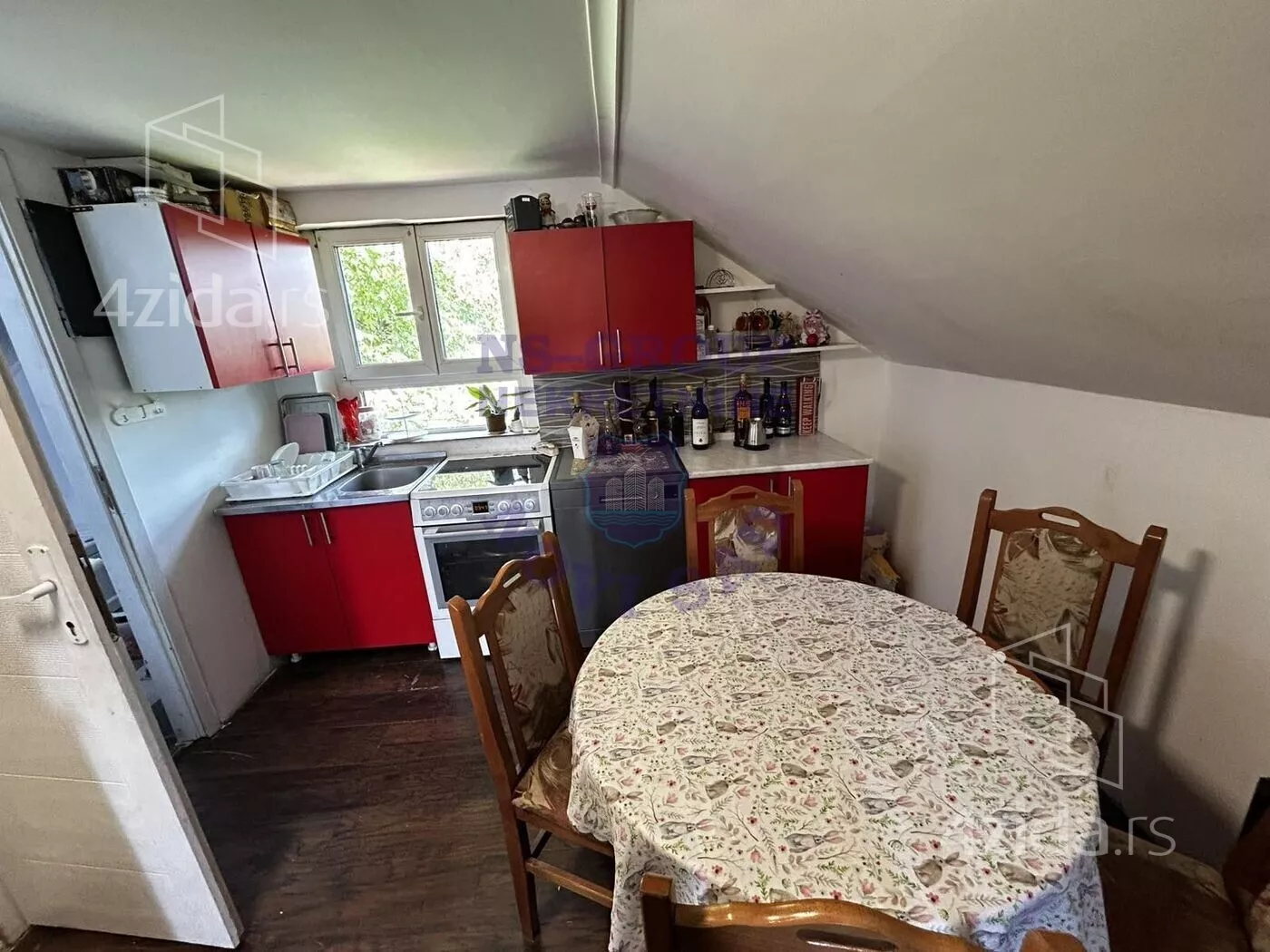 3-etažna kuća | 4zida