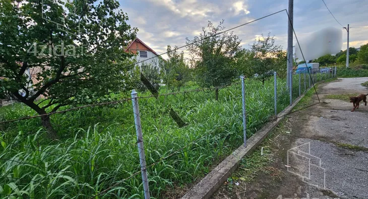 Građevinsko zemljište | 4zida