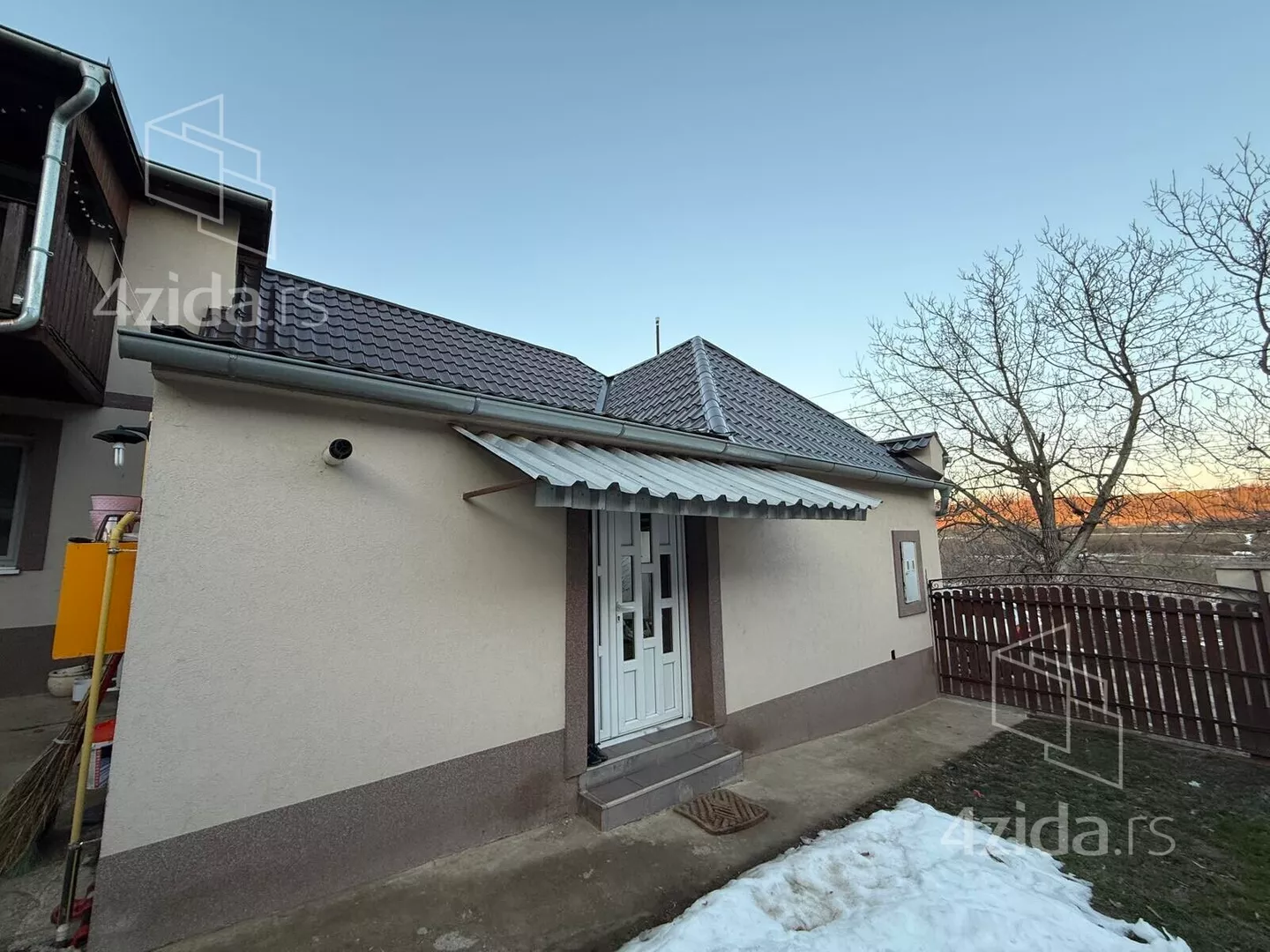 2-etažna kuća | 4zida