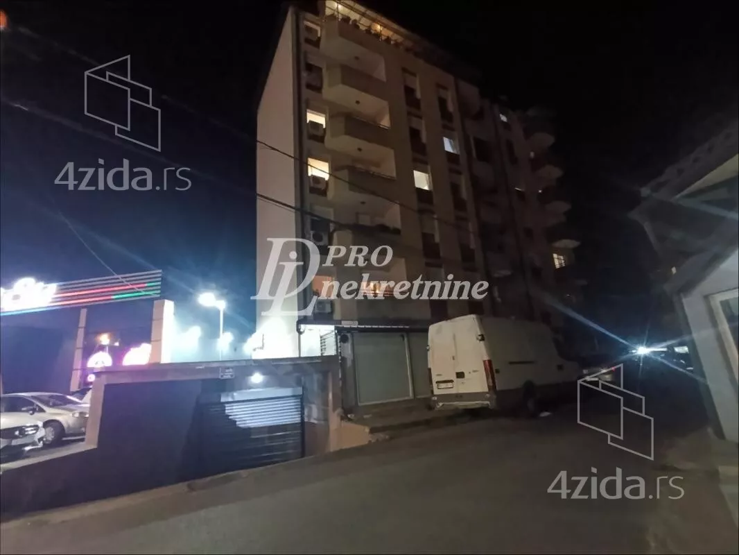 Garaža | 4zida