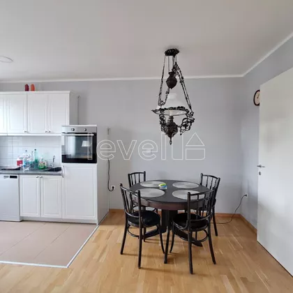 Sremska Kamenica | 4zida.rs