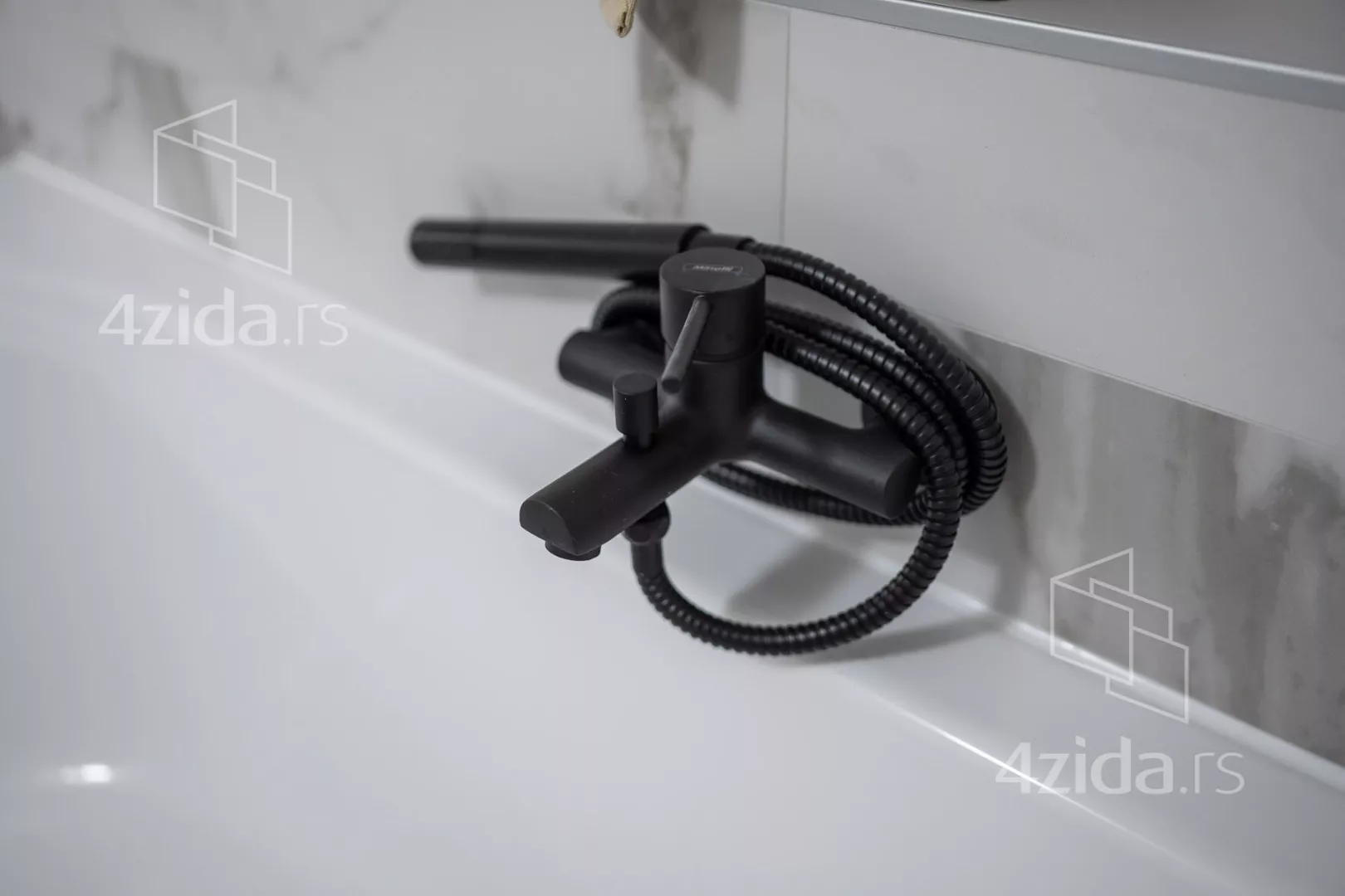 3-etažna kuća | 4zida