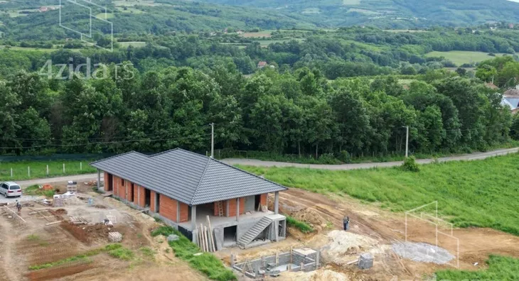 Kuća | 4zida
