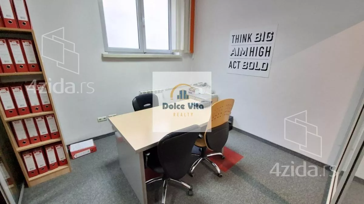 Poslovni prostor | 4zida