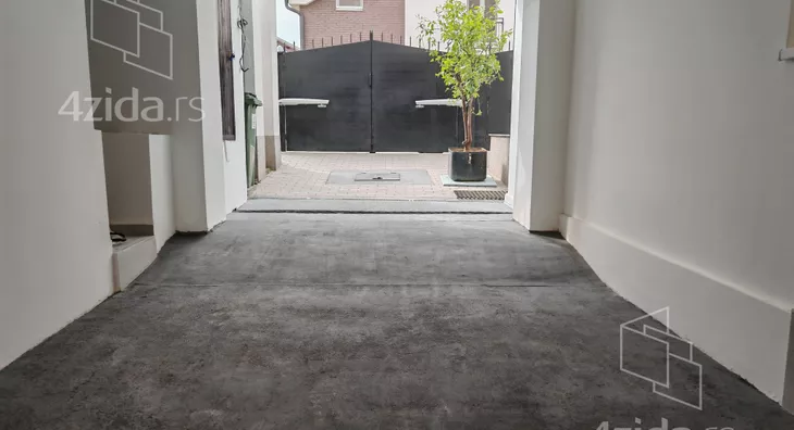 4-etažna kuća | 4zida