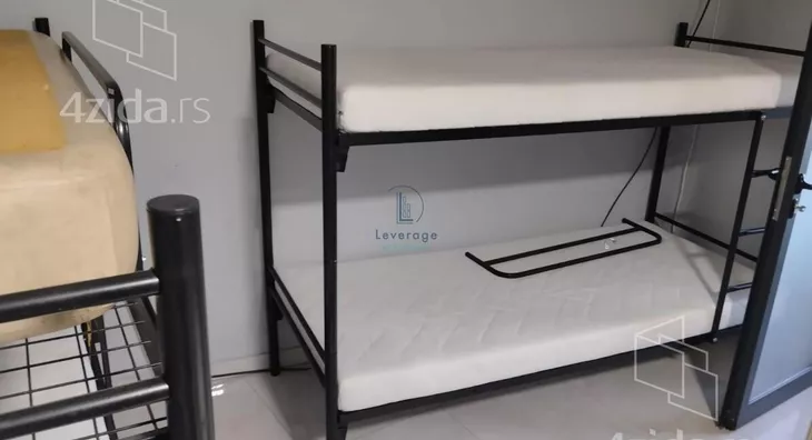 Šestosoban stan | 4zida