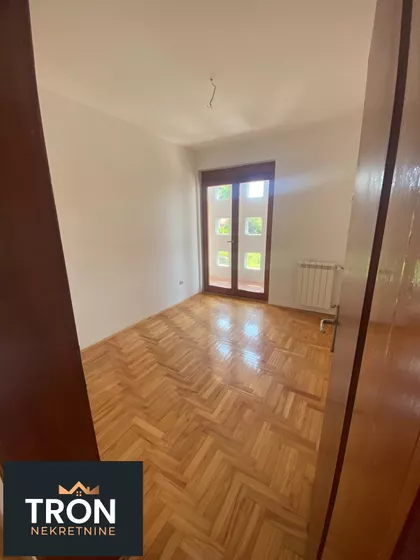 Nemanjina | 4zida.rs