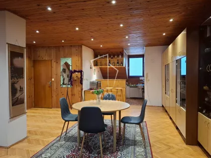 Skender Begova | 4zida.rs