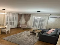 Centar, Gradske lokacije, Kragujevac | 4zida.rs