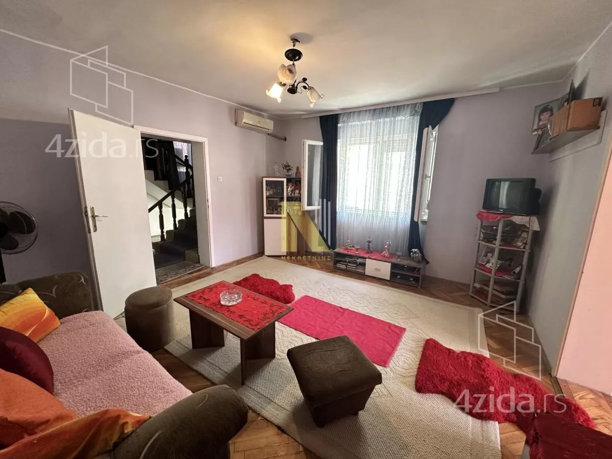 Kuća | 4zida