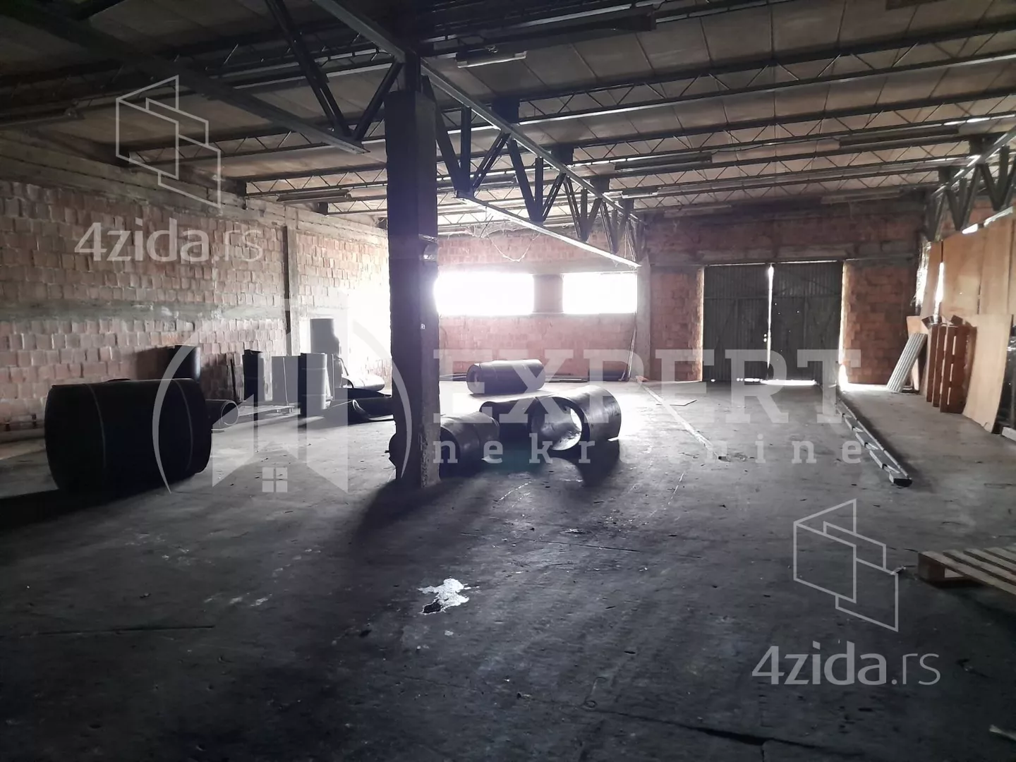 Lokal | 4zida
