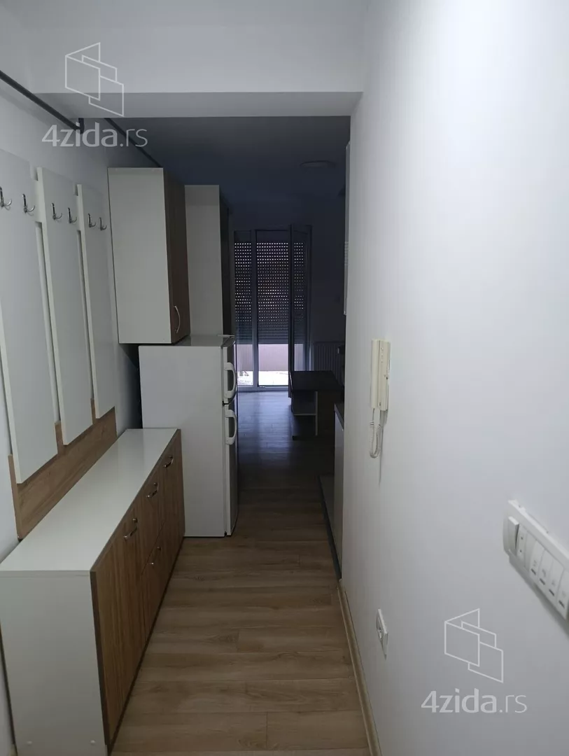 Garsonjera | 4zida