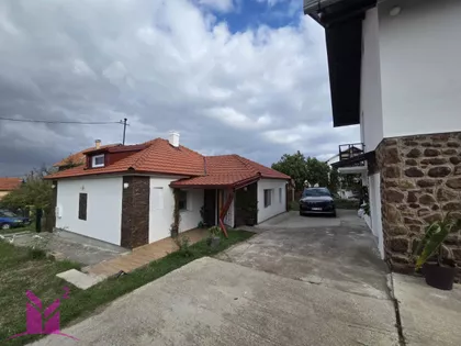 Čerević | 4zida.rs