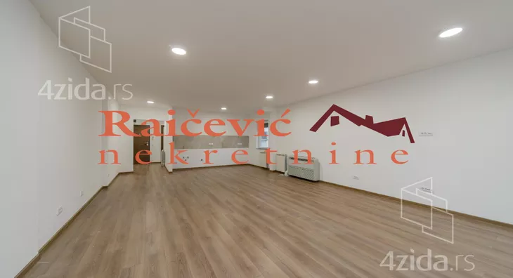 Petosoban stan | 4zida