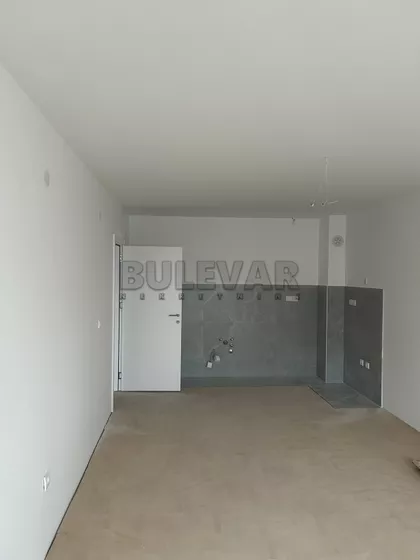 Cara Dušana | 4zida.rs