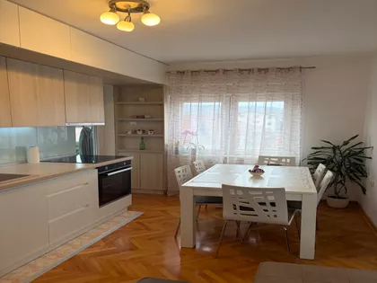 Milovana Jovanovića 2 | 4zida.rs