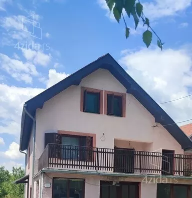 3-etažna kuća | 4zida