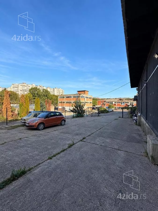 Plac | 4zida