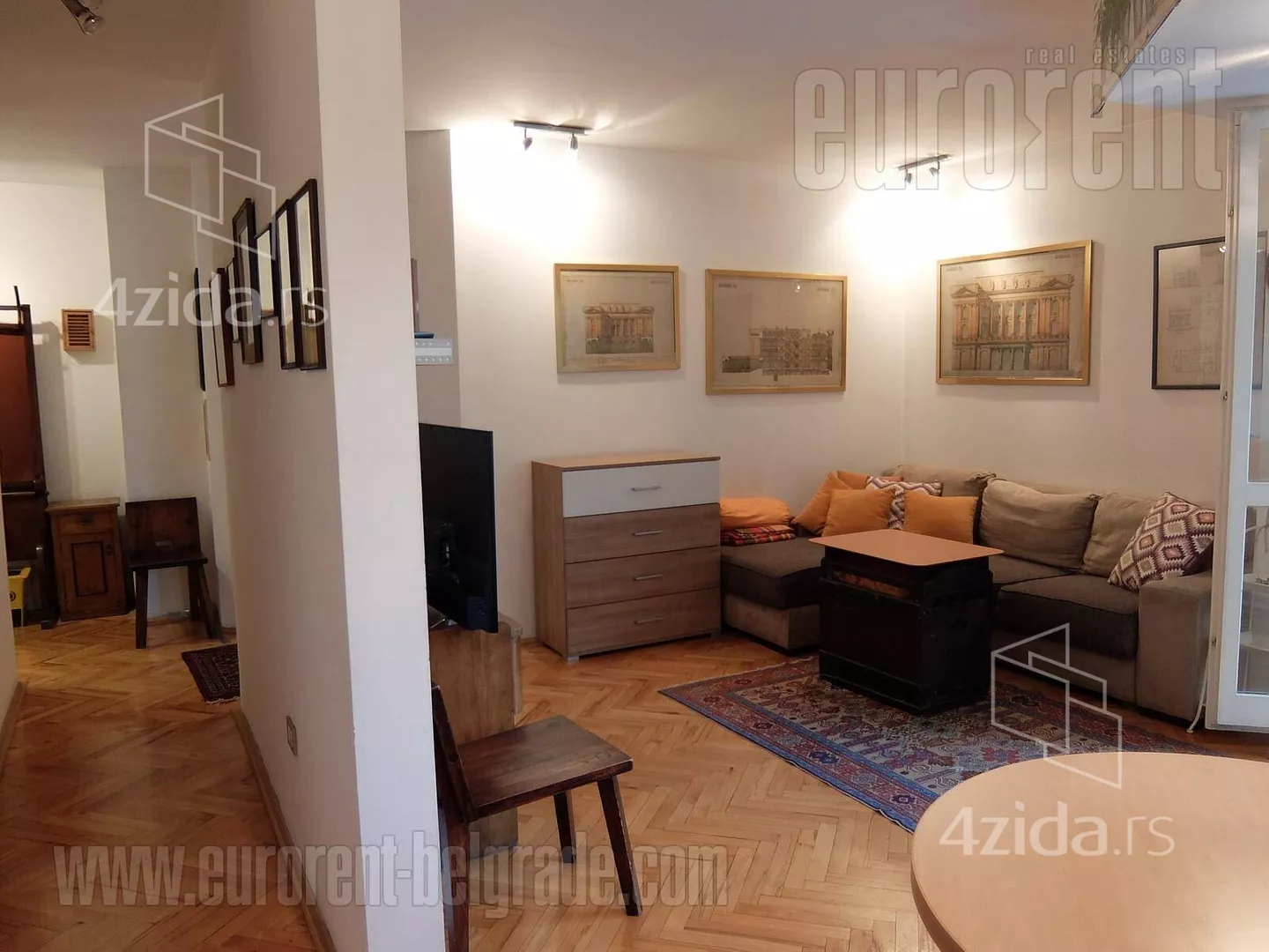 Jednoiposoban stan | 4zida