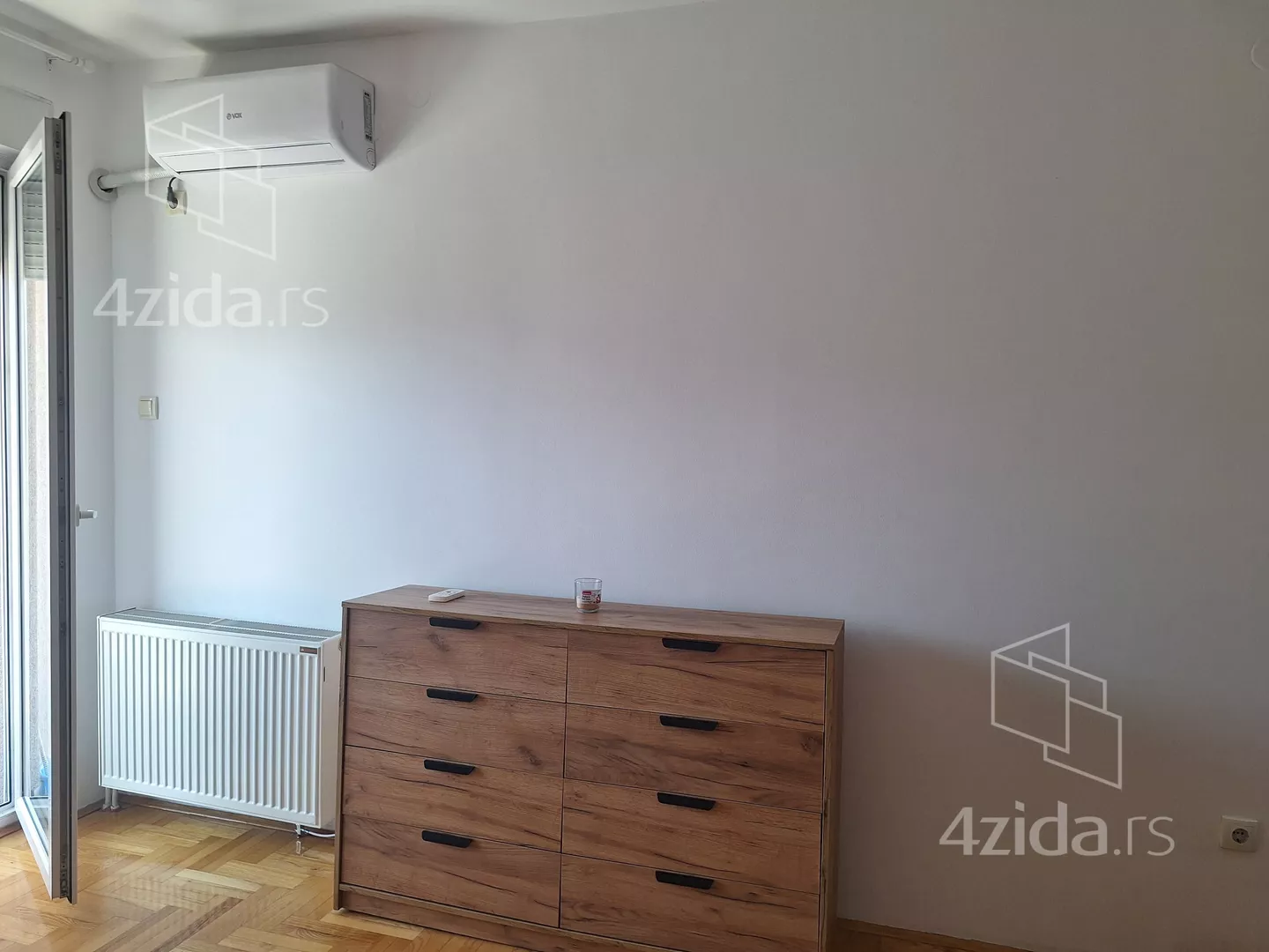 Garsonjera | 4zida