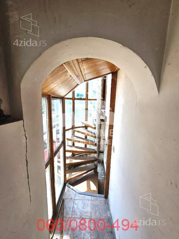 4-etažna kuća | 4zida