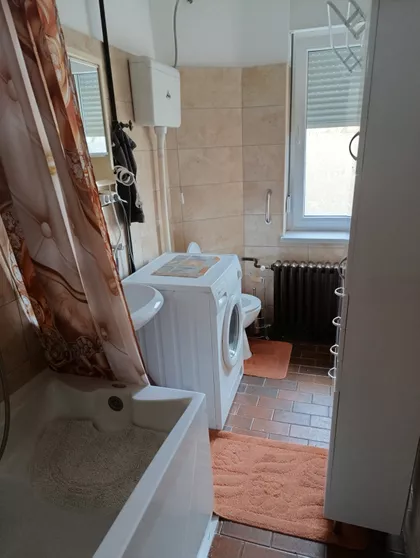 Alekse Šantića 17 | 4zida.rs