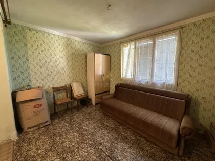 Jezero | 4zida.rs