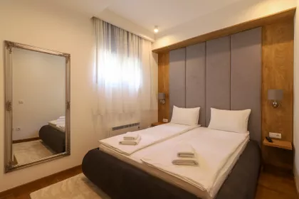 Panta Mijailovića bb | 4zida.rs