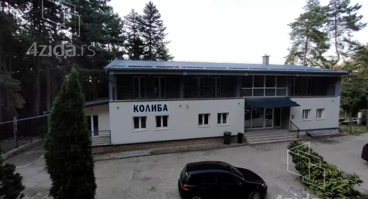 Poslovni prostor | 4zida