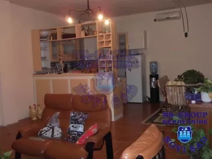 Milana Tepića | 4zida.rs