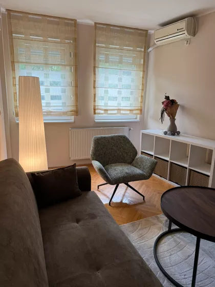 Braće Ribnikar 43 | 4zida.rs