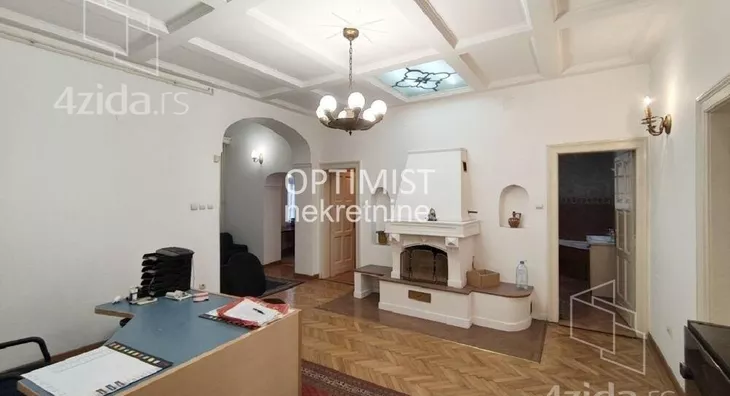 Šestosoban stan | 4zida