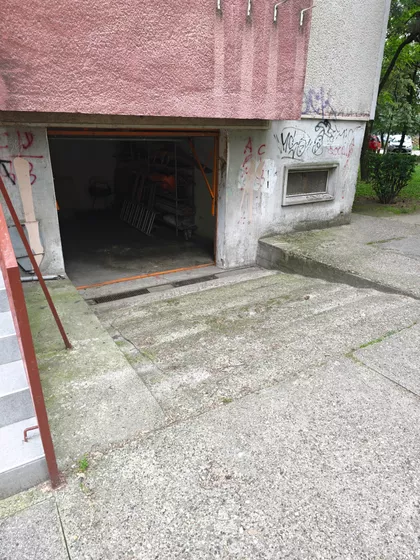 Šumska 9 | 4zida.rs