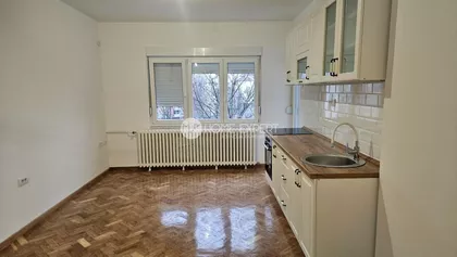 Železnička stanica | 4zida.rs