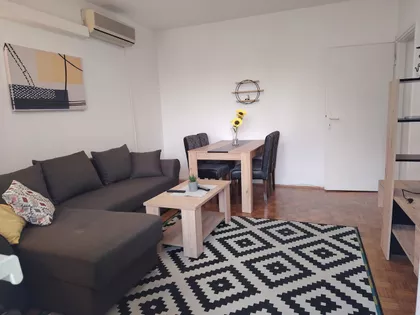 Autokomanda | 4zida.rs