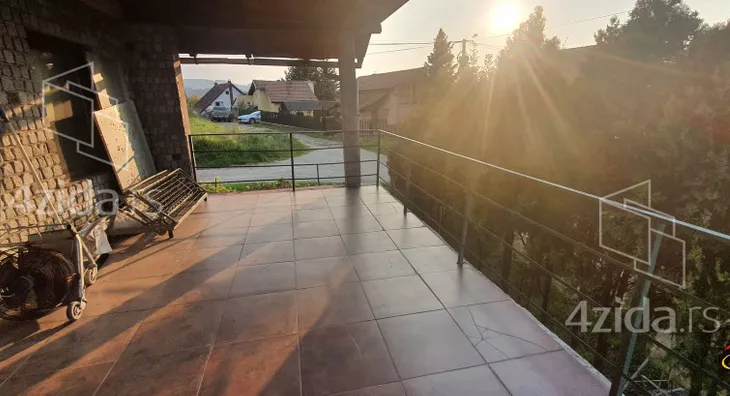 Kuća | 4zida