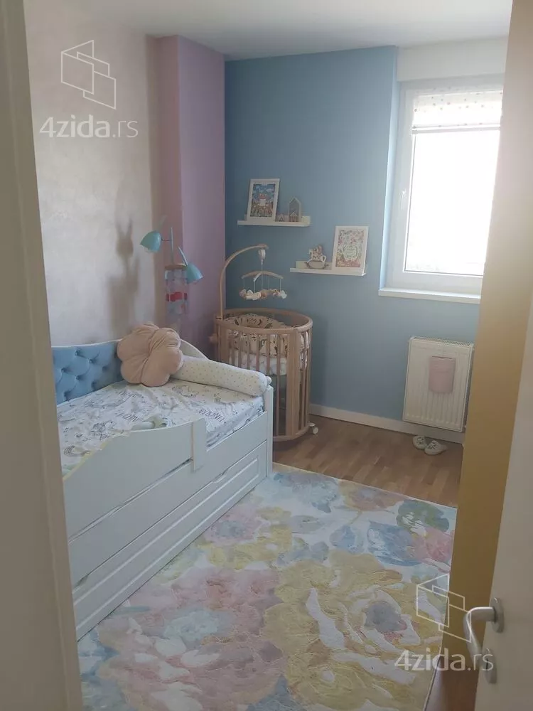 Troiposoban stan | 4zida