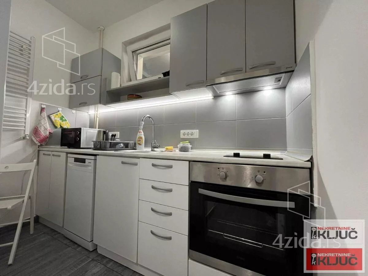 Jednosoban stan | 4zida