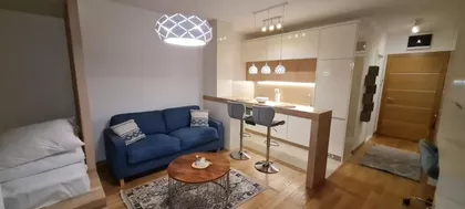 Tadije Sondermajera | 4zida.rs